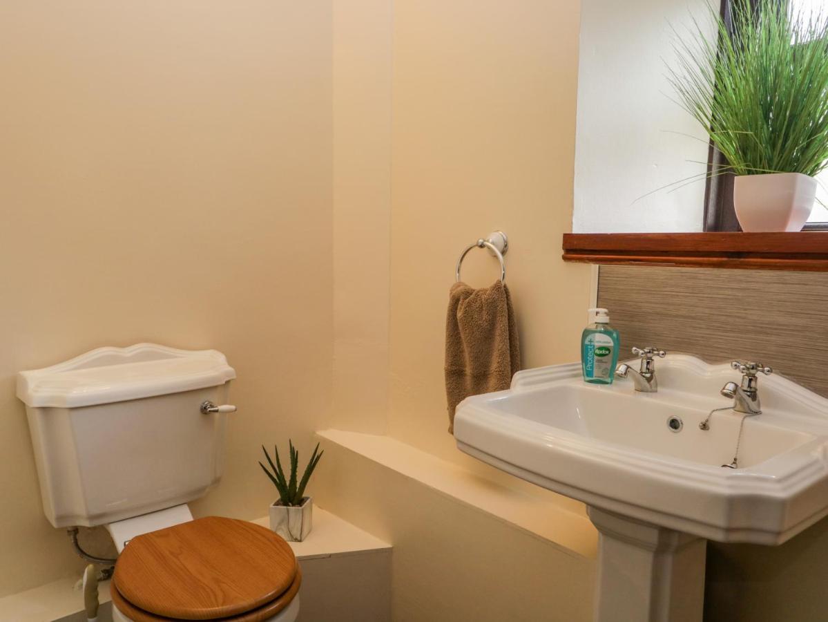 Ewedale Farm Villa Ulverston Ngoại thất bức ảnh